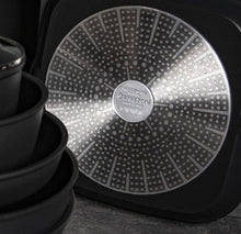 Carica l'immagine nel visualizzatore di Gallery, Casseruola c/coperchio cm 20