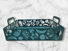 Carica l'immagine nel visualizzatore di Gallery, Fruttiera in Acciaio Traforato