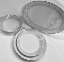 Carica l'immagine nel visualizzatore di Gallery, Servizio piatti Leaves per 6