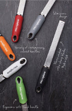 Carica l'immagine nel visualizzatore di Gallery, Grattugia Microplane