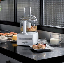 Carica l'immagine nel visualizzatore di Gallery, Robot Mufunzionale Compact 3200 XL colore Bianco Con 2 Dischi Optional in Regalo