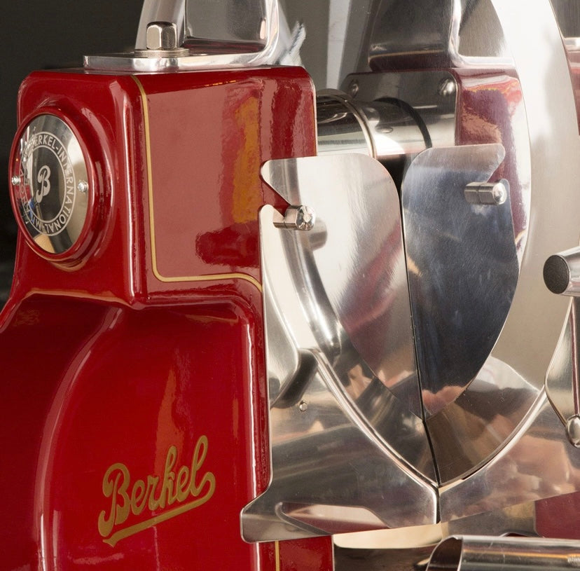 AFFETTATRICE BERKEL MANUALE A VOLANO B3 ROSSO CON PIEDISTALLO